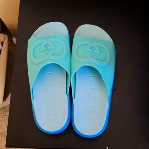 Women's slide sandal with Interlocking G